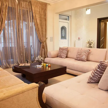 Gerasimos Dream House - 7 Minutes From The Airport *