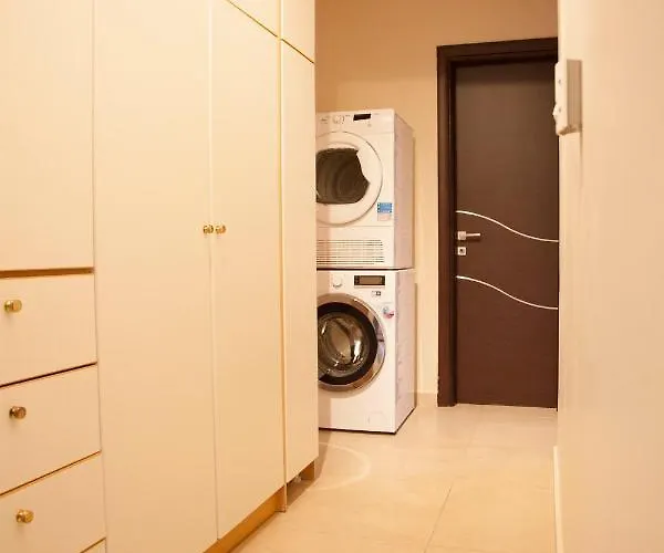 Apartment Gerasimos Dream House - 7 Minutes From The Airport Lakithra