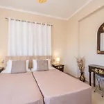 Apartment Gerasimos Dream House - 7 Minutes From The Airport Lakithra