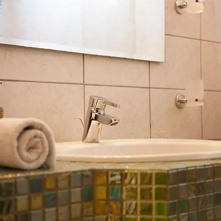 Gerasimos Dream House - 7 Minutes From The Airport Апартаменты Lakithra