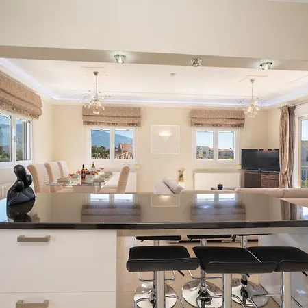 Lägenhet Gerasimos Dream House - 7 Minutes From The Airport *