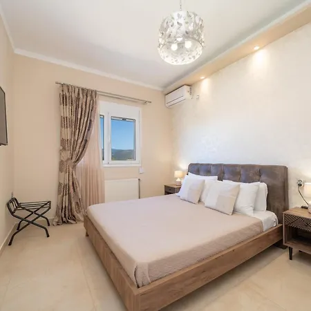 Gerasimos Dream House - 7 Minutes From The Airport Lägenhet *